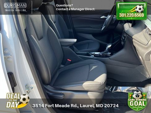 Used 2025 Buick Encore GX Preferred FWD image 21