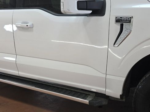 Used 2021 Ford F150 Lariat w/ Equipment Group 501A Mid image 9