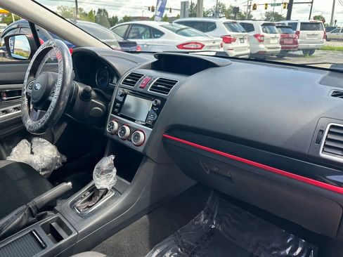 Used 2017 Subaru Crosstrek 2.0i Premium w/ Special Edition AWD/4WD image 23