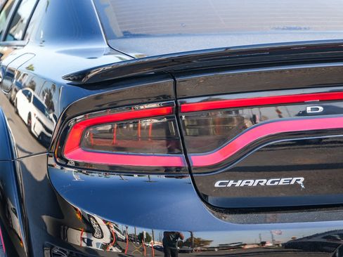 Used 2020 Dodge Charger SRT Hellcat RWD image 11