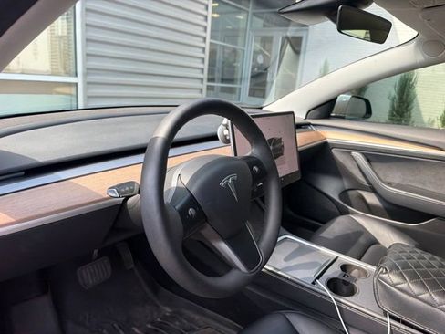 Used 2022 Tesla Model 3 Long Range AWD/4WD image 15