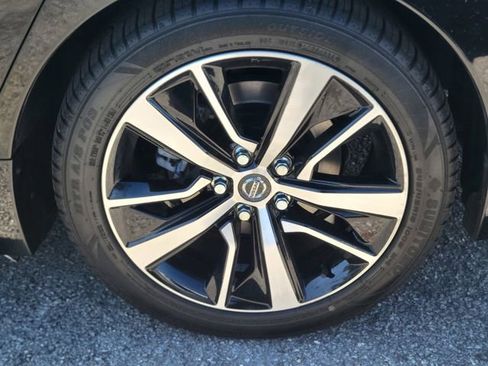 Used 2021 Nissan Maxima 3.5 SV w/ Floor Mat Group image 7