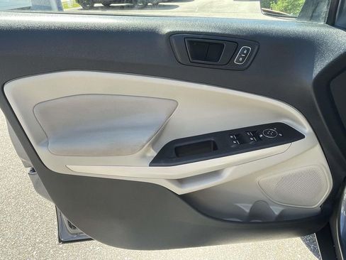 Used 2019 Ford EcoSport S FWD image 15