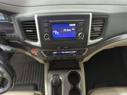 Used 2017 Honda Ridgeline RTL image 14