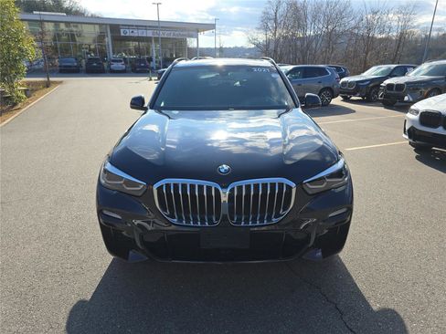 Used 2021 BMW X5 xDrive40i w/ M Sport Package image 9