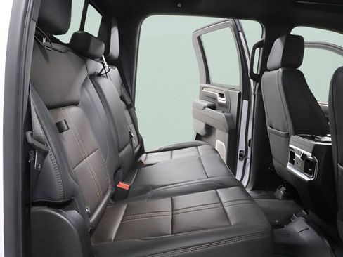 Used 2025 Chevrolet Silverado 3500 High Country w/ High Country Premium Package AWD/4WD image 29