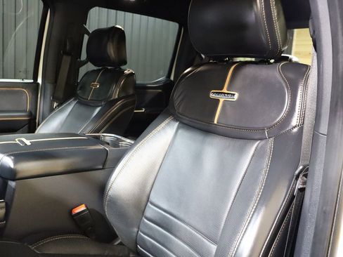 Used 2024 Ford F250 Platinum image 51