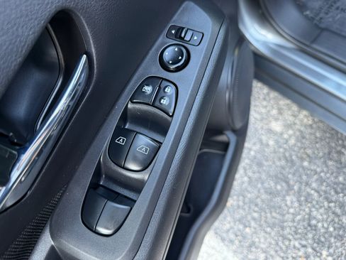 Used 2022 Nissan Kicks SV w/ Interior Electronics Package image 28