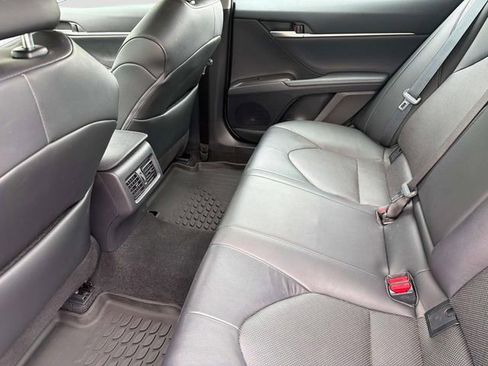 Used 2024 Toyota Camry XLE FWD image 16