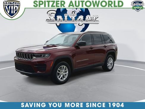 Certified 2024 Jeep Grand Cherokee Laredo X AWD/4WD image 4