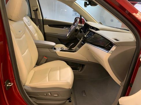 Used 2021 Cadillac XT6 Premium Luxury image 66