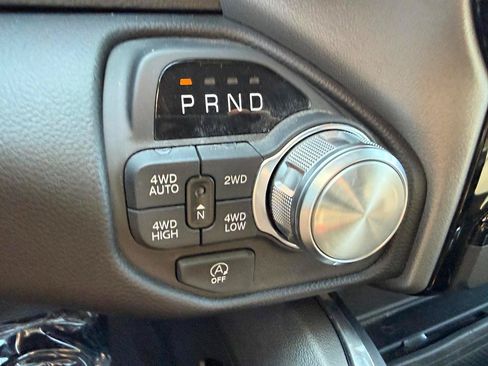 Used 2026 RAM 1500 Laramie AWD/4WD image 18