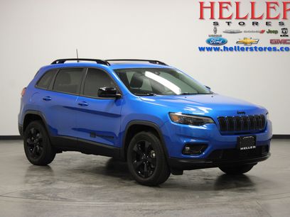 Used 2023 Jeep Cherokee Altitude Lux w/ Lux Elite Package