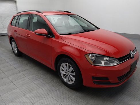 Used 2016 Volkswagen Golf S image 13