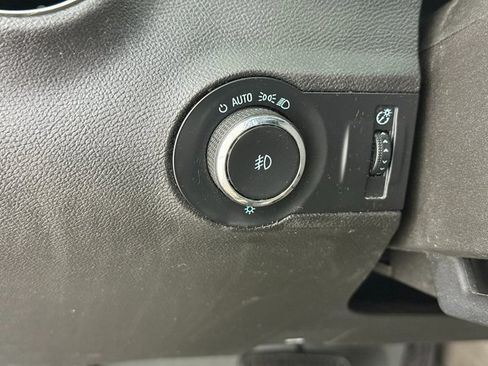 Used 2011 Chevrolet Camaro SS image 10