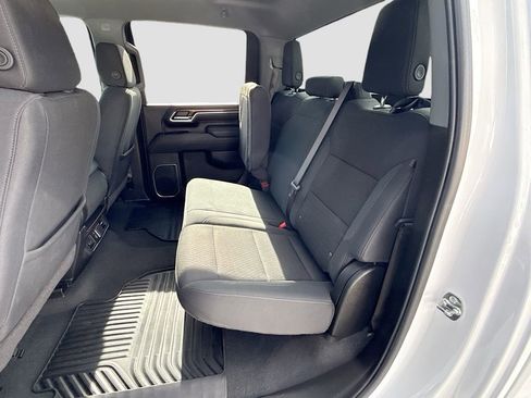 Used 2025 Chevrolet Silverado 2500 LT w/ Convenience Package image 23