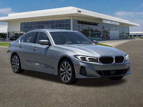 New 2026 BMW 330i Sedan w/ Parking Assistance Package RWD image 2