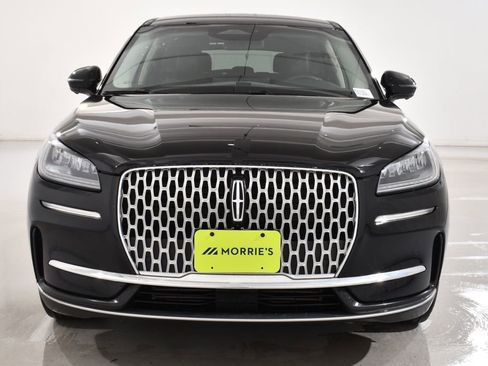 Used 2023 Lincoln Corsair AWD w/ Equipment Group 101A image 3