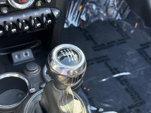 Used 2013 MINI Cooper Convertible image 15