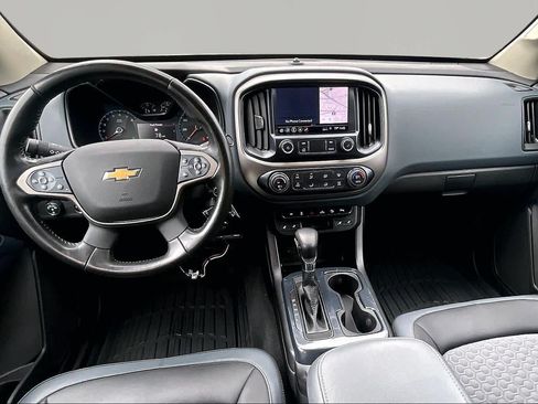 Used 2022 Chevrolet Colorado Z71 AWD/4WD image 16