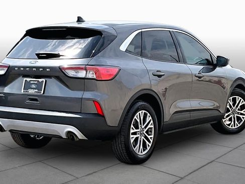 Used 2022 Ford Escape SEL w/ Technology Package FWD image 13