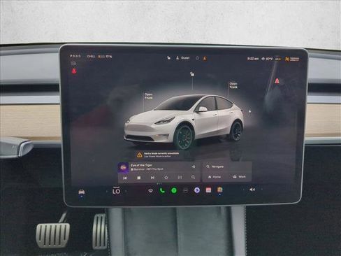Used 2023 Tesla Model Y Performance image 13