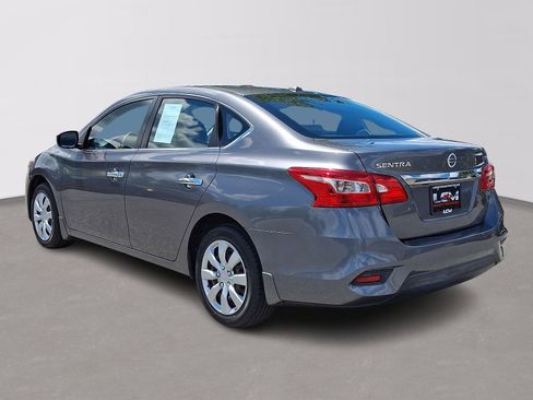 Used 2016 Nissan Sentra SV w/ Driver's Assist Package FWD image 7