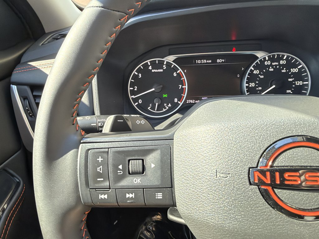 Used 2026 Nissan Rogue SV AWD/4WD image 29