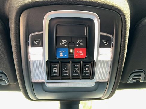 Used 2023 RAM 1500 Big Horn image 23