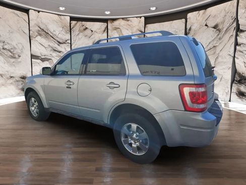 Used 2011 Ford Escape Limited w/ 301A Rapid Spec Order Code image 4