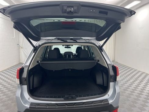 Used 2021 Subaru Forester Premium image 8