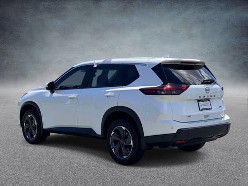 Certified 2025 Nissan Rogue SV AWD/4WD image 4