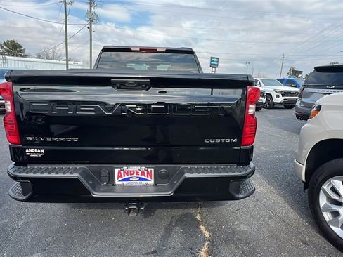 New 2025 Chevrolet Silverado 1500 Custom image 6