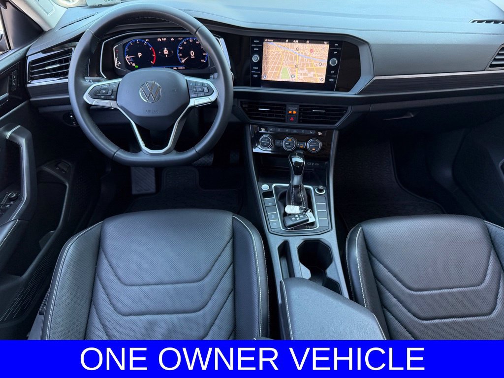 Used 2024 Volkswagen Jetta SEL FWD image 11