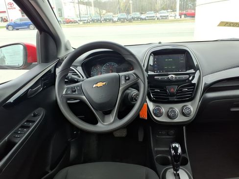 Used 2021 Chevrolet Spark LT FWD image 9