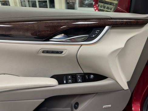 Used 2013 Cadillac XTS Platinum image 14