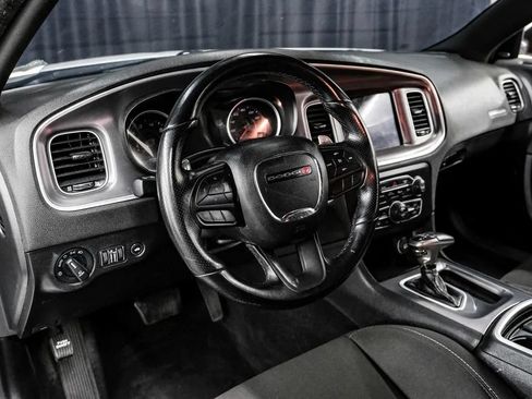 Used 2021 Dodge Charger R/T RWD image 4