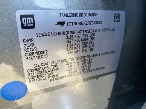 Used 2024 GMC Sierra 1500 SLE w/ Preferred Package image 34