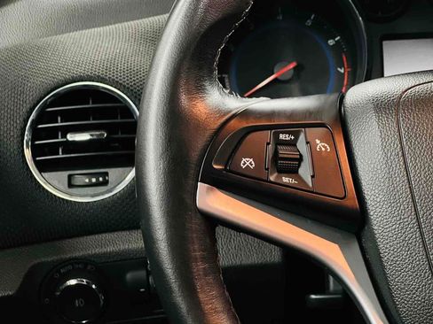 Used 2013 Chevrolet Cruze LT w/ All-Star Edition image 22