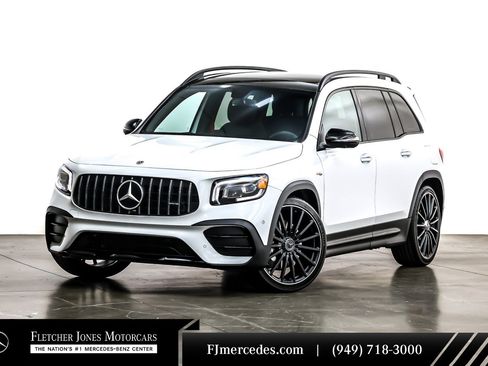 Used 2023 Mercedes-Benz GLB 35 AMG 4MATIC image 1