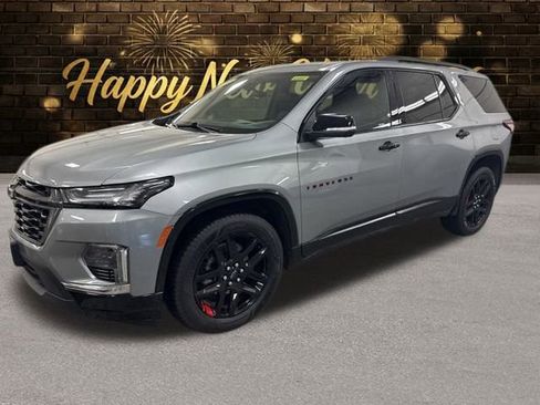 Used 2023 Chevrolet Traverse Premier w/ Redline Edition image 1