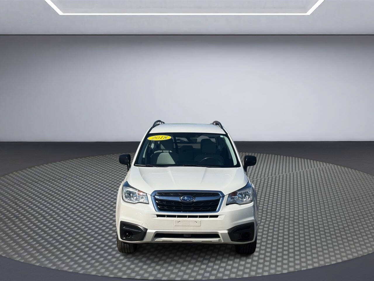 Used 2018 Subaru Forester 2.5i w/ Alloy Wheel Package AWD/4WD image 2