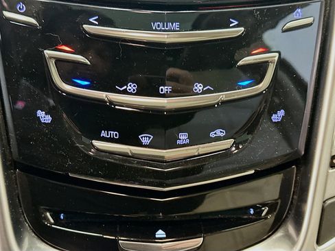 Used 2015 Cadillac SRX Luxury w/ Driver Awareness Package image 24