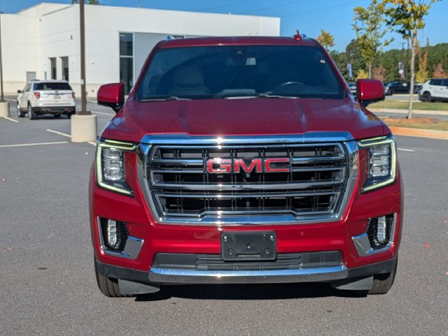 Used 2022 GMC Yukon SLT w/ SLT Premium Package AWD/4WD image 9