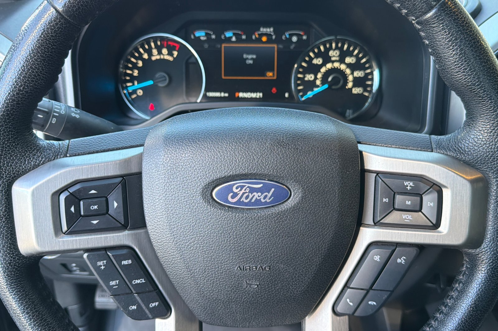 Used 2015 Ford F150 Platinum w/ Technology Package AWD/4WD image 33