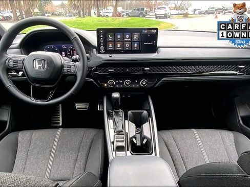 Used 2024 Honda Accord Sport image 15