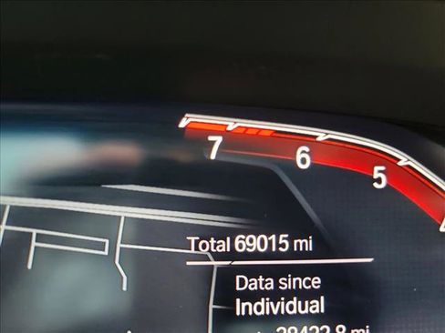 Used 2020 BMW X7 xDrive40i w/ Premium Package image 18