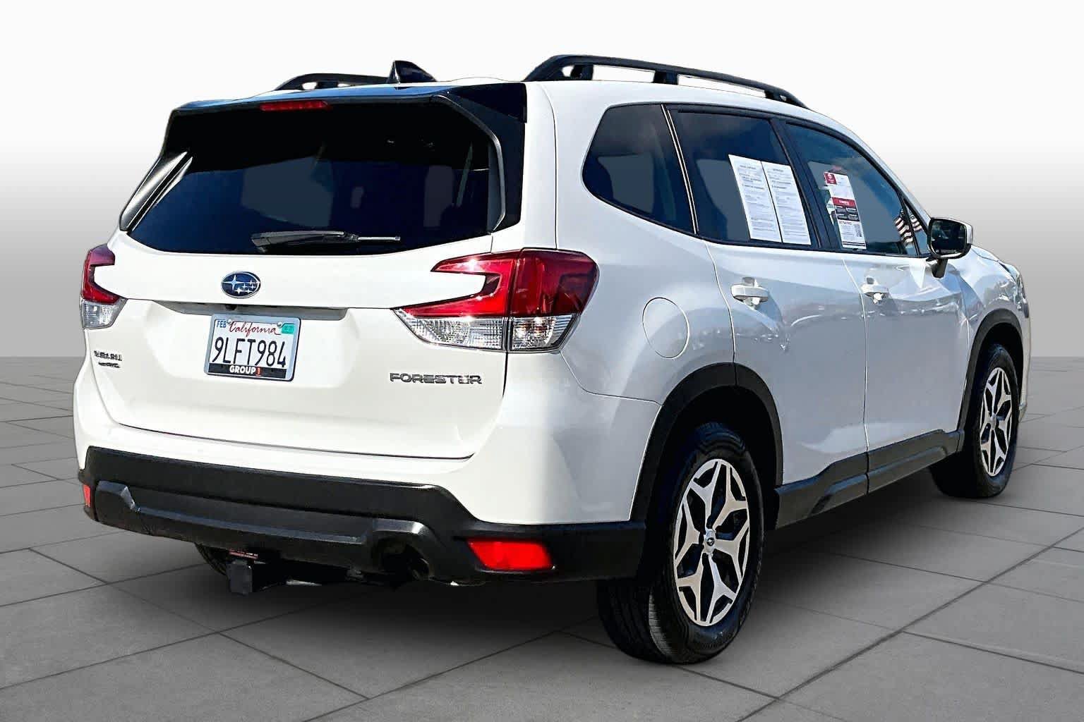 Used 2024 Subaru Forester Premium AWD/4WD image 12
