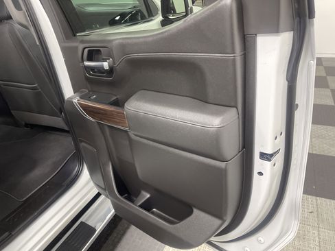 Used 2021 GMC Sierra 1500 SLT w/ SLT Premium Package image 19
