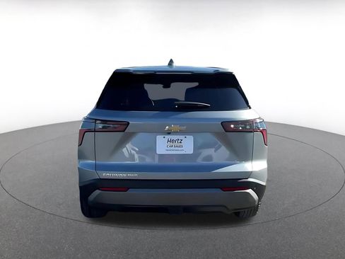 Used 2025 Chevrolet Equinox LT image 12